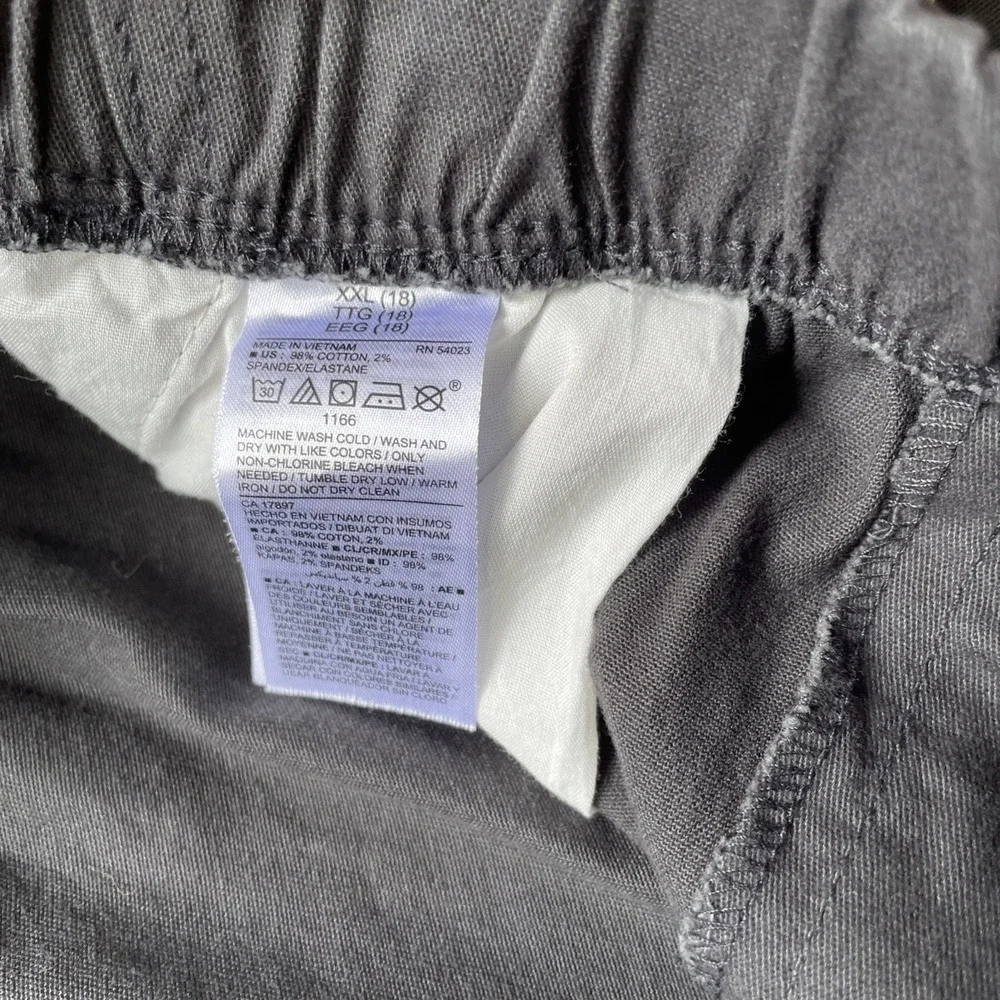 Old Navy Boys Cargo Shorts XXL 18 Gray Elastic Waist Pockets Casual Youth